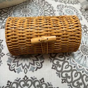 Elegant Tan Woven Clutch